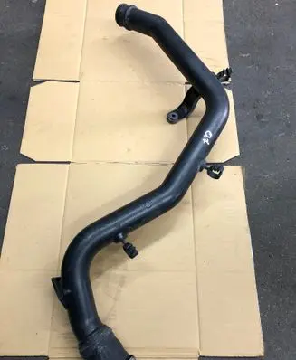 Audi Q7 4L Intercooler hose/pipe 7L6145795S
