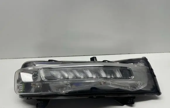 Ford Mustang VI Front fog light PJR3B13200AF JR3B13200B JR3B13200C