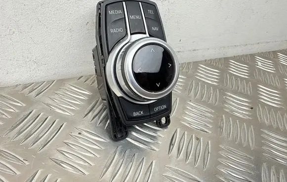 BMW 2 F45 Head unit multimedia control 6992828 19226310 901211710010