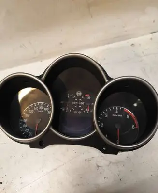 Alfa Romeo 147 Speedometer (instrument cluster) 735290181 110008953007
