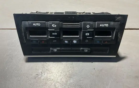 Audi A4 S4 B6 8E 8H Climate control unit 8E0820043H