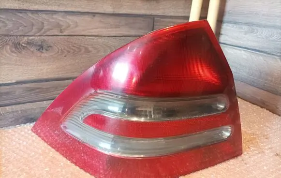 Mercedes-Benz C W203 Rear/tail lights