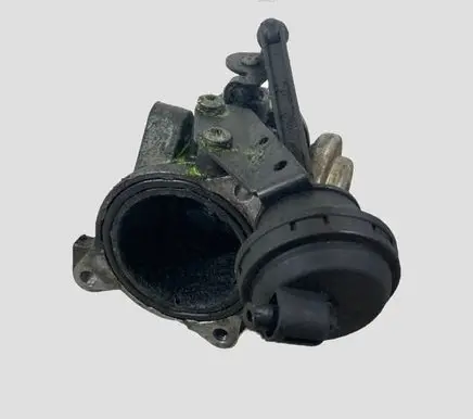 Volkswagen Polo EGR valve 036129637