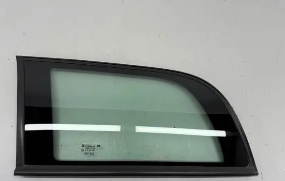 Opel Astra G Rear side window 43R00021