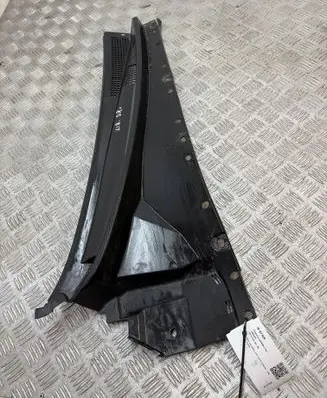 KIA Sorento Wiper trim 861613E000