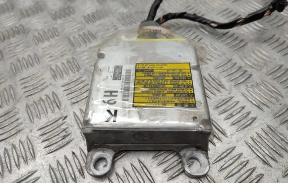 Toyota RAV 4 (XA20) Airbag control unit/module 8917042160