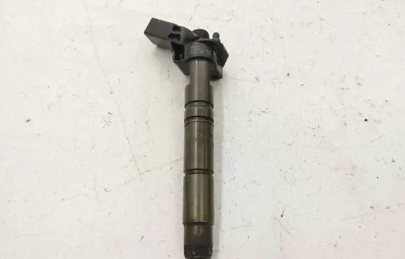 Chrysler 300 - 300C Fuel injector 0986435355 180324