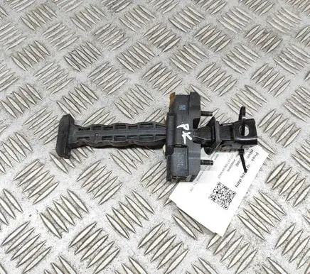BMW X5 G05 Front door check strap stopper 7431279