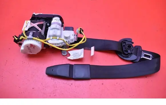 Audi A6 Allroad C7 Front seatbelt 4G8857706E