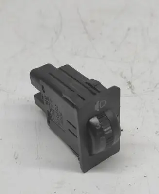 Toyota Corolla Verso E121 Headlight level height control switch 8415202021 37139