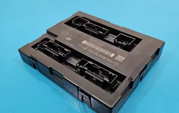 Audi A4 S4 B8 8K Central body control module 8K0907064DP IMPRK1585703
