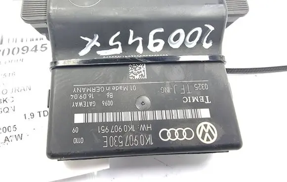 Volkswagen Touran I Gateway control module 1K0907530E