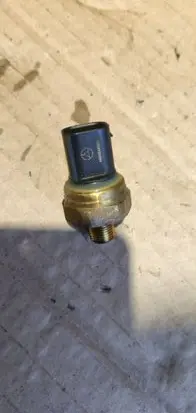 Fuel pressure sensor