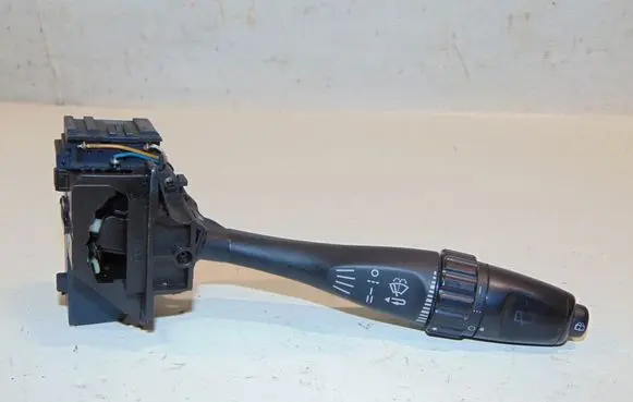 Mitsubishi Carisma Wiper control stalk MR141720