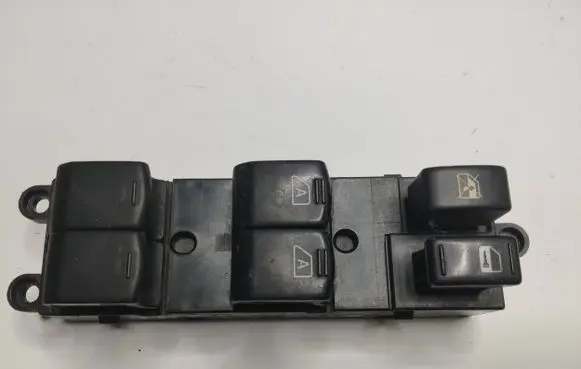 Infiniti FX Electric window control switch PA6GF30