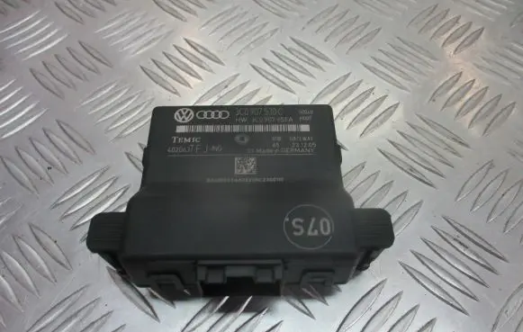 Volkswagen PASSAT B6 Comfort/convenience module 3C0907530C