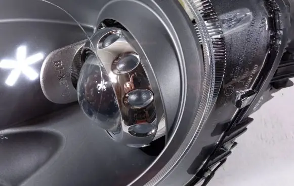 Mini One - Cooper Coupe R56 Headlight/headlamp 2347700XX 030254027200
