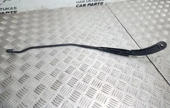 Renault Megane II Front wiper blade arm 820007147