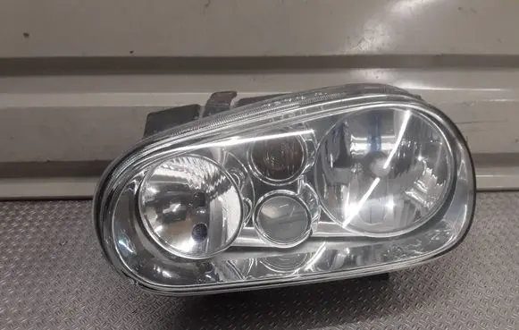 Volkswagen Golf IV Headlight/headlamp 1J1941015C 67736930