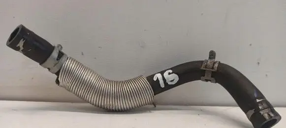 Suzuki Swift III Engine coolant pipe/hose