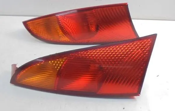Ford Focus C-MAX Rear/tail lights 1M5113405