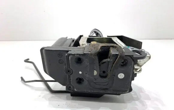 Hyundai i10 Front door lock
