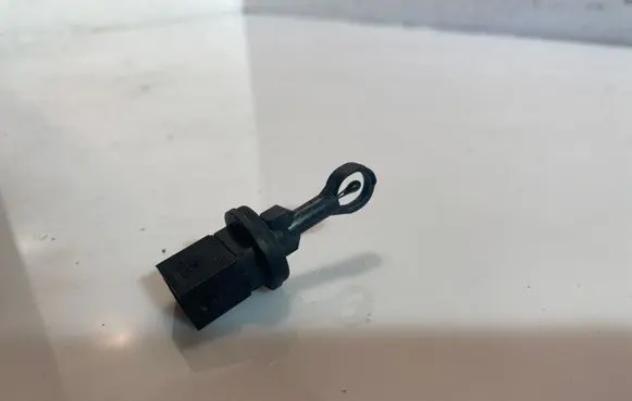 Audi A4 S4 B6 8E 8H Interior temperature sensor 8E0820539