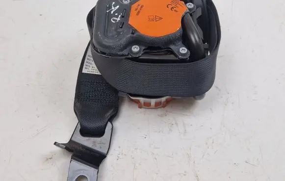 Nissan Qashqai Front seatbelt 3063559 5036K4L197 309392199JN7