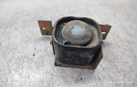 Alarm system siren