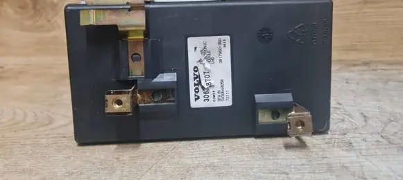 Volvo S40, V40 Comfort/convenience module 30638707 3817900360 SW30644058