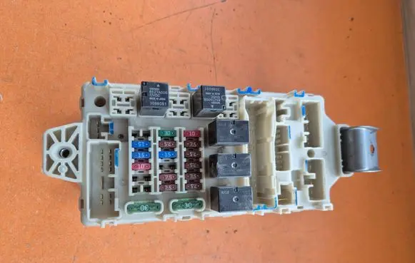 Mitsubishi Pajero Other control units/modules 8637A562 G8C527M 18637A562