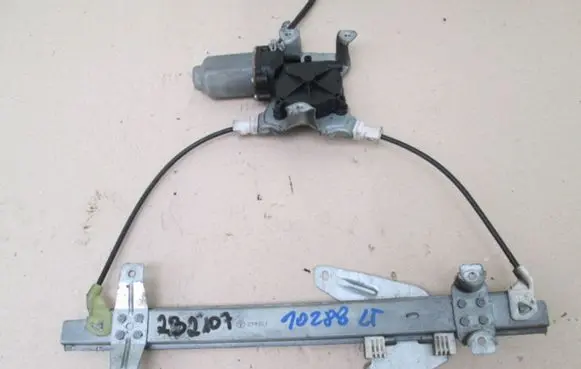 Nissan Primera Rear door window regulator with motor