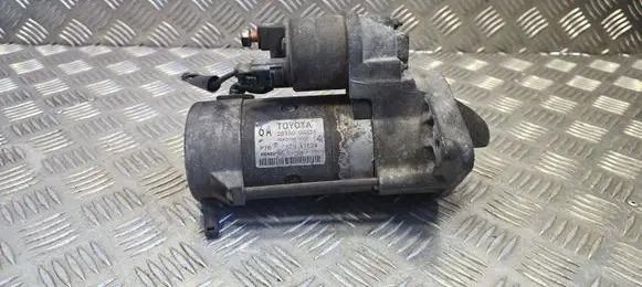 Toyota Avensis T250 Starter motor 281000G020