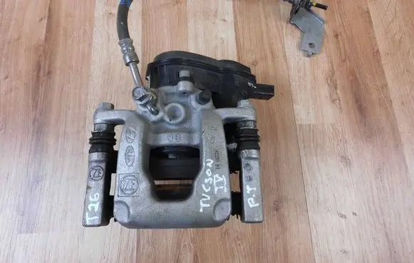 Hyundai Tucson IV NX4 Rear brake caliper 58230CZ600