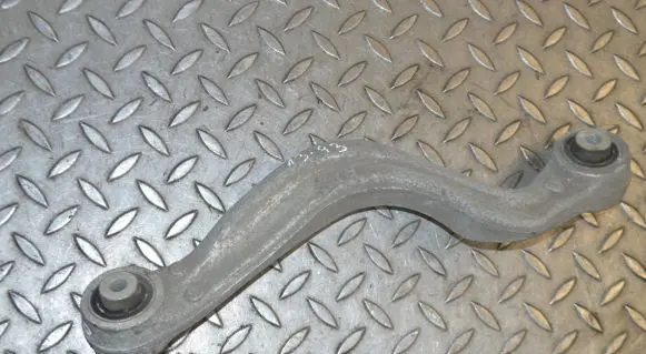 Rear upper control arm/wishbone