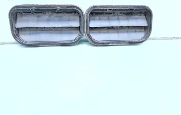 Volvo S80 Quarter panel pressure vent YF1A54280B62AD