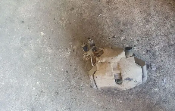 Audi A6 S6 C5 4B Front brake caliper