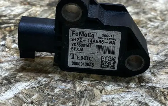 Airbag deployment crash/impact sensor