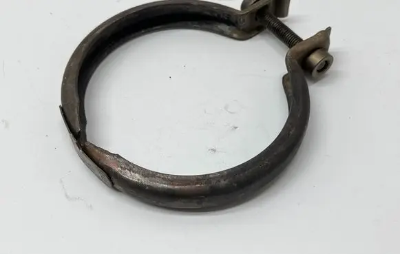 Volkswagen PASSAT B8 USA Muffler pipe connector clamp 5Q0253725C