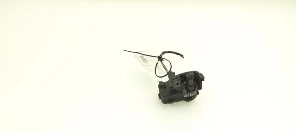 Seat Alhambra (Mk2) Fuel tank opening switch 7N0810773A