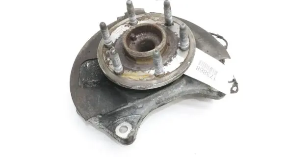 Cadillac Escalade Front wheel hub