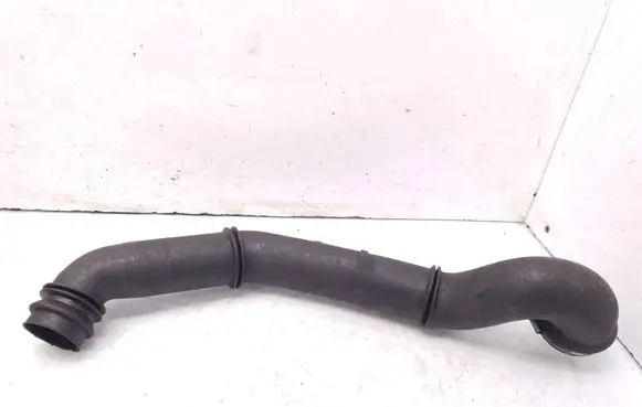 Volvo V70 Intercooler hose/pipe 9179285
