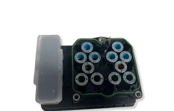 Volkswagen Golf VIII ABS Pump 5WA614517BC 10091803223 28516457353