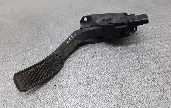 Ford Fiesta Accelerator throttle pedal 8V219F836AA 6PV00951700