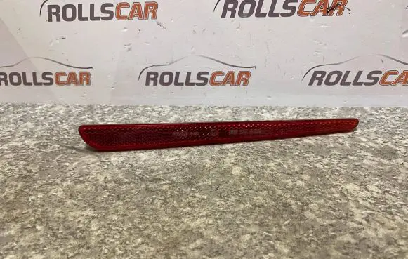 Rear tail light reflector
