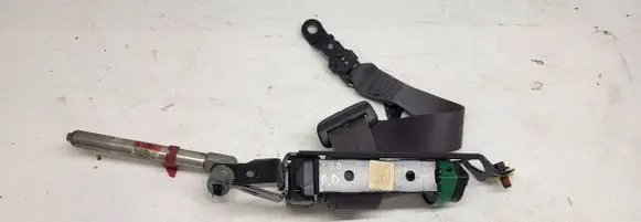 Volvo S60 Front seatbelt