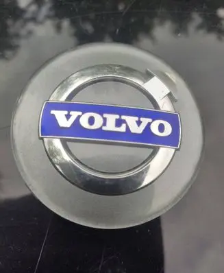 Volvo V70 Original wheel cap 30666913 0748052