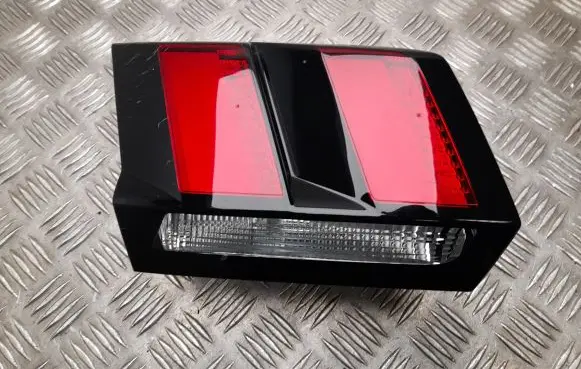 Peugeot 3008 II Rear/tail lights 9810477880
