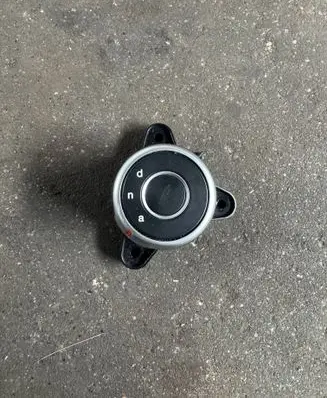 Alfa Romeo Stelvio Other switches/knobs/shifts 156129256