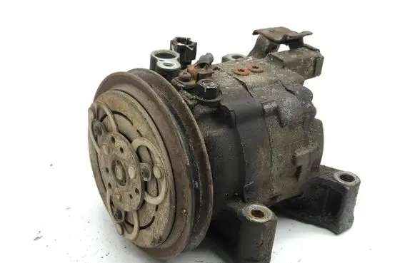 Nissan X-Trail T30 Air conditioning (A/C) compressor (pump) 2K432